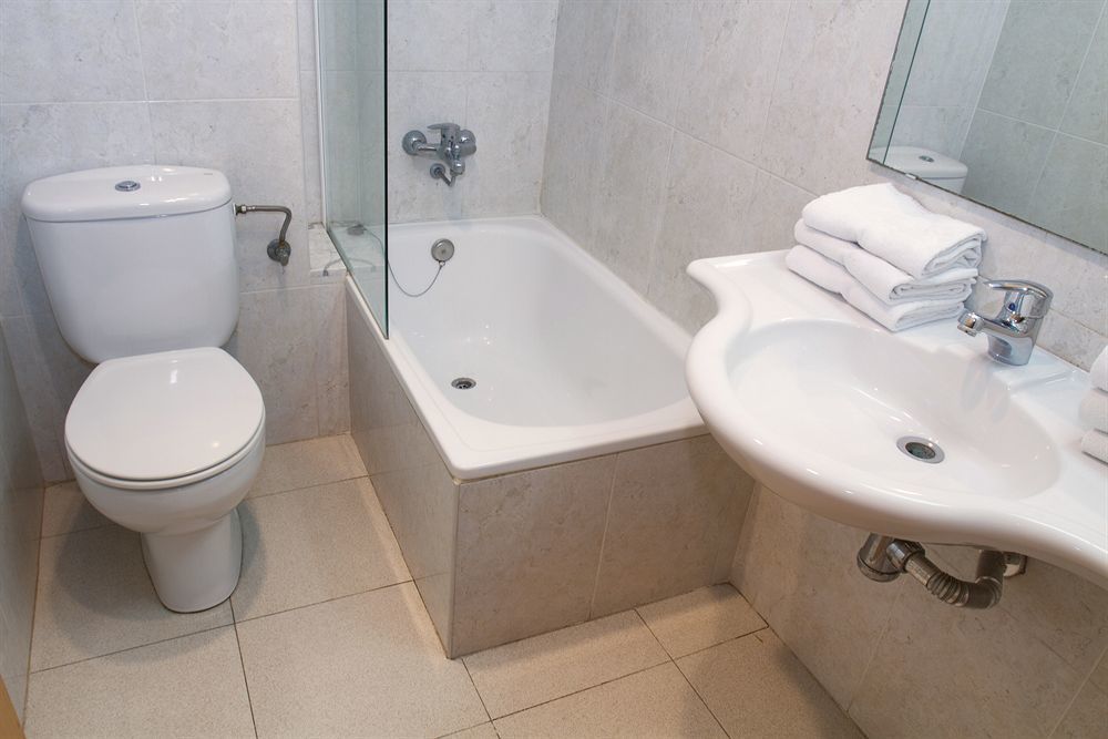 Apartamentos Los Peces Rentalmar Salou Bagian luar foto